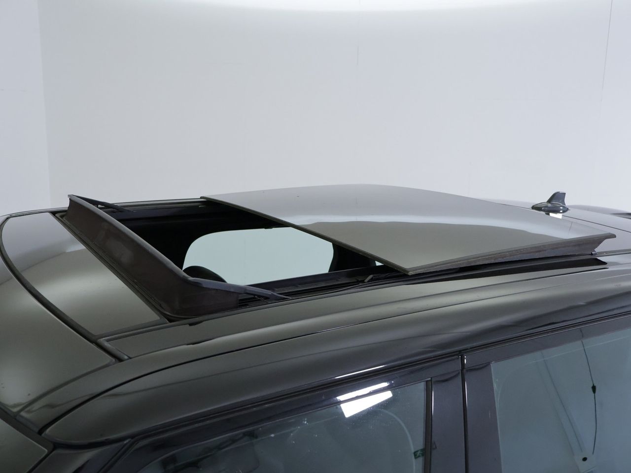 Land-Rover Range Rover Sport 3.0 SDV6 306cv HSE Dynamic - Foto 5
