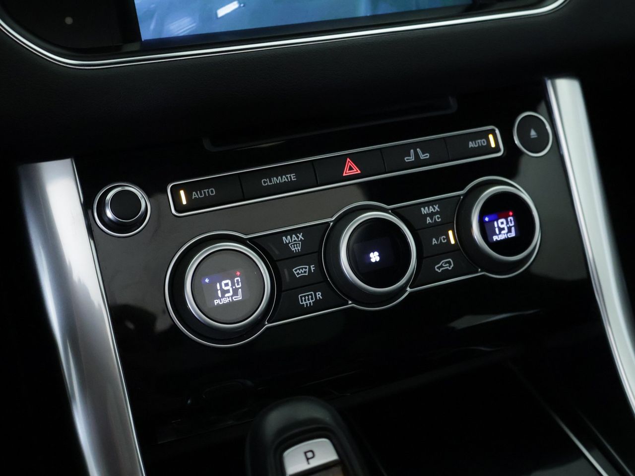 Land-Rover Range Rover Sport 3.0 SDV6 306cv HSE Dynamic - Foto 19