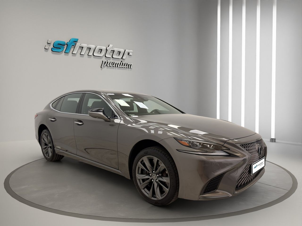 Lexus LS 500H PRIVILEGE LINE 4D - Foto 9