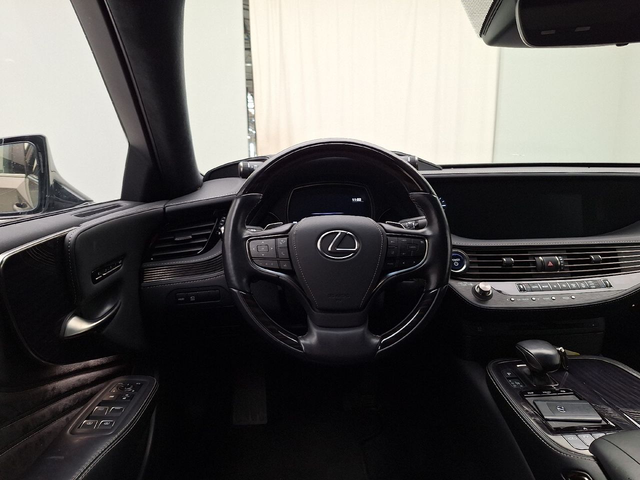 Lexus LS 500H PRIVILEGE LINE 4D - Foto 5