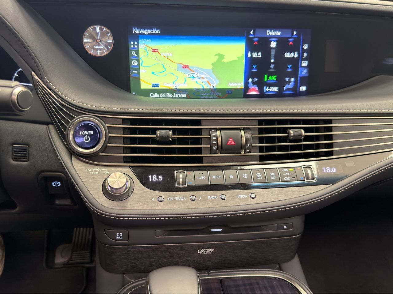 Lexus LS 500H PRIVILEGE LINE 4D - Foto 30
