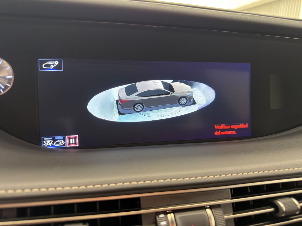 Lexus LS 500H PRIVILEGE LINE 4D - Foto 32