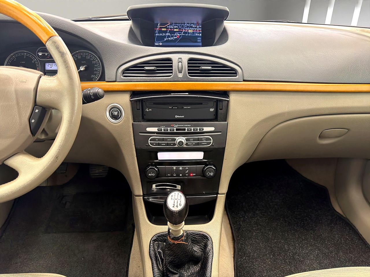 Renault Laguna Privilege 2.0dCi 150CV E4 - Foto 16