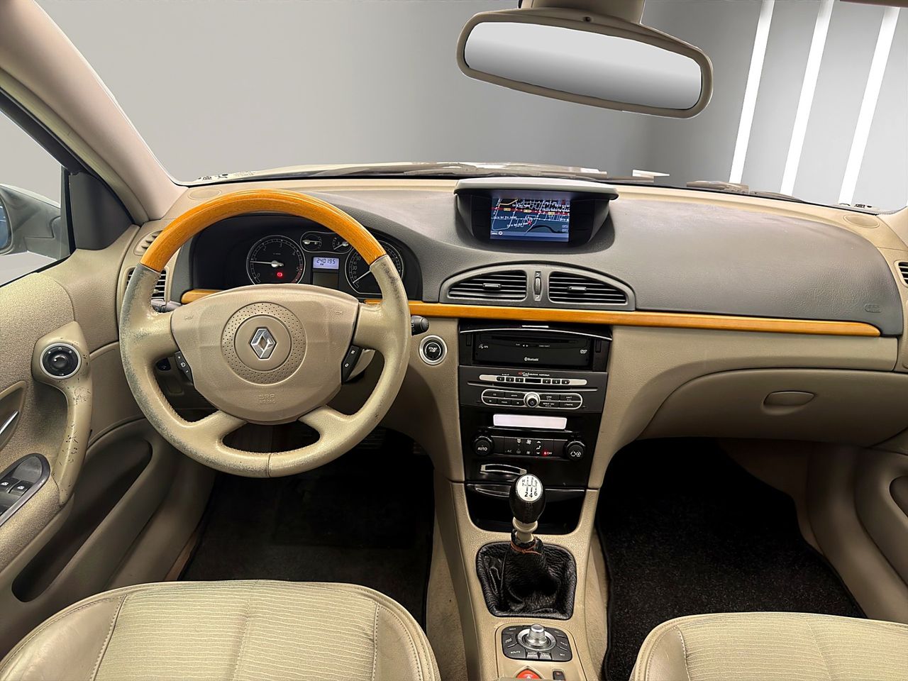 Renault Laguna Privilege 2.0dCi 150CV E4 - Foto 15