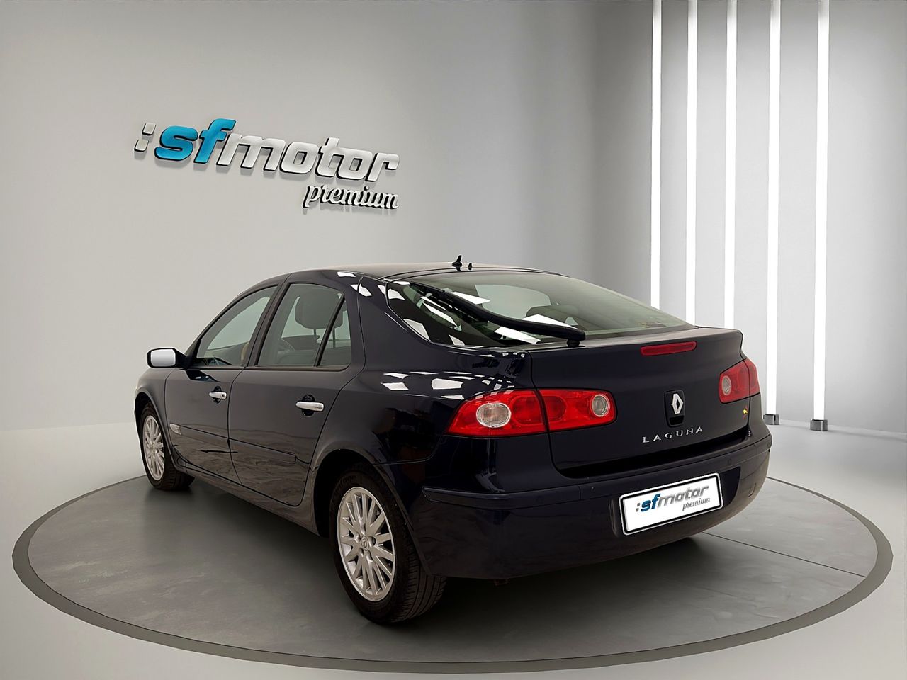 Renault Laguna Privilege 2.0dCi 150CV E4 - Foto 5