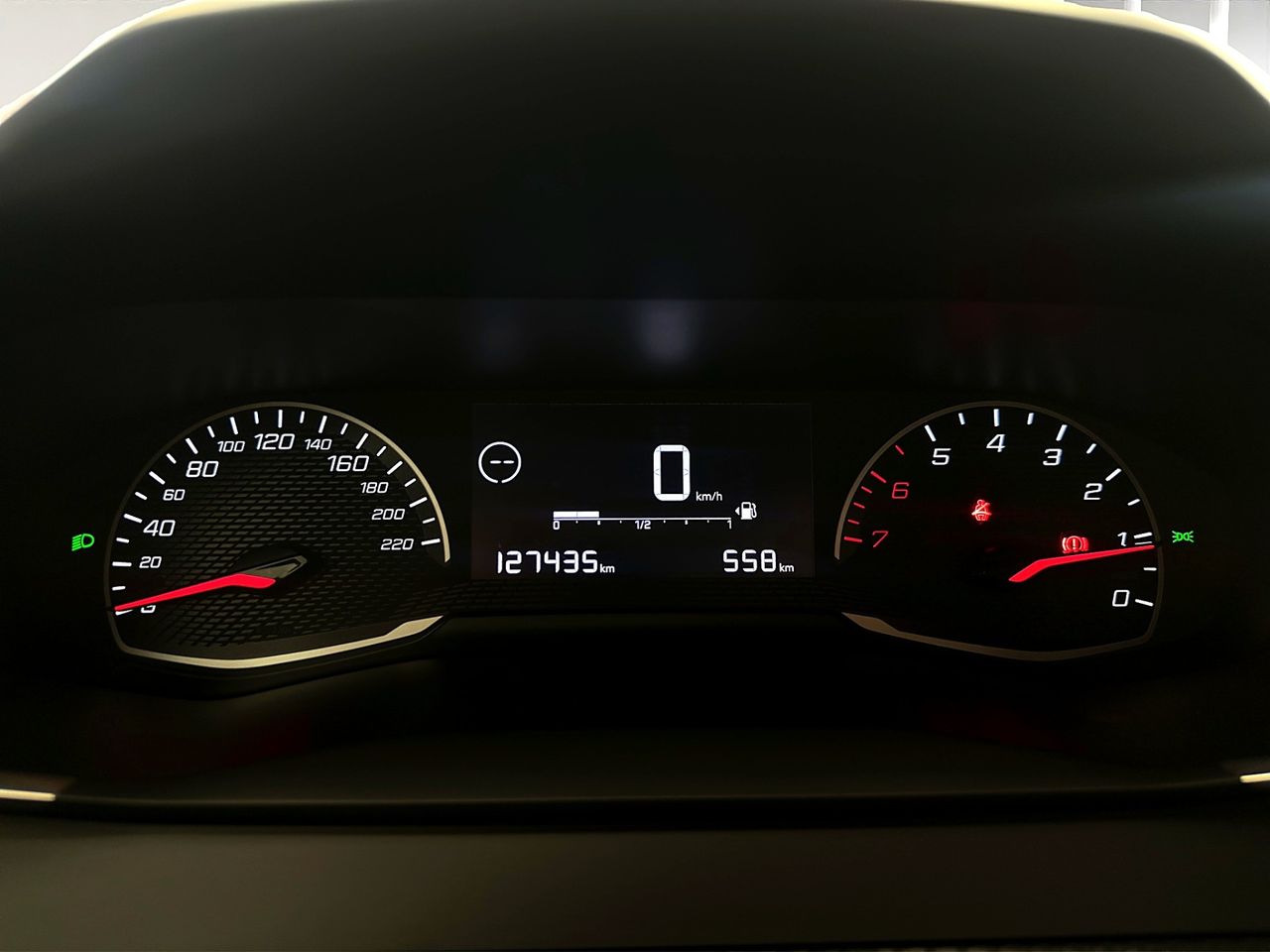 Peugeot 2008 Active BlueHDI 81kW (110CV) - Foto 12
