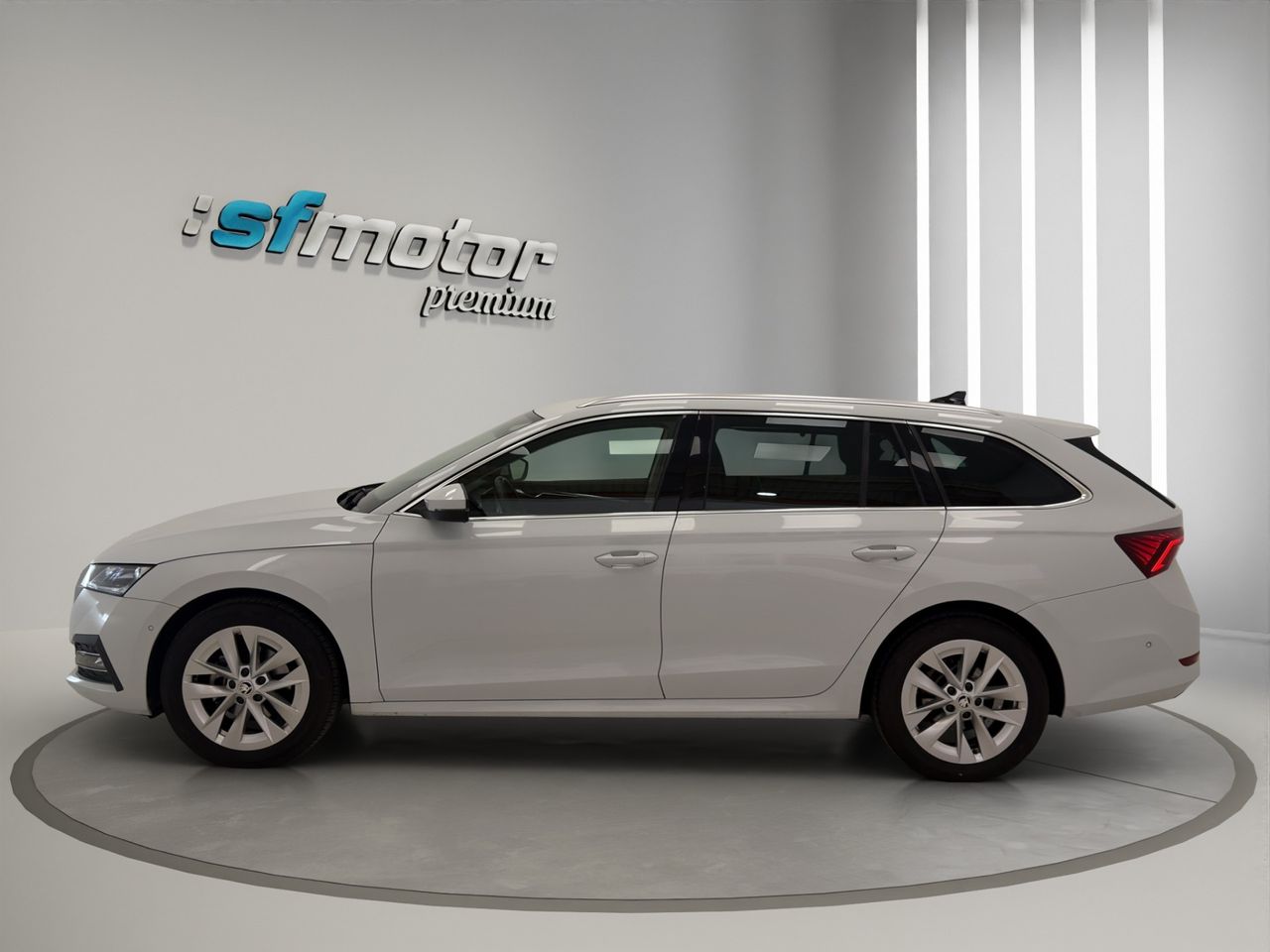 Skoda Octavia Combi 2.0 TDI 110kW (150CV) DSG Style - Foto 4