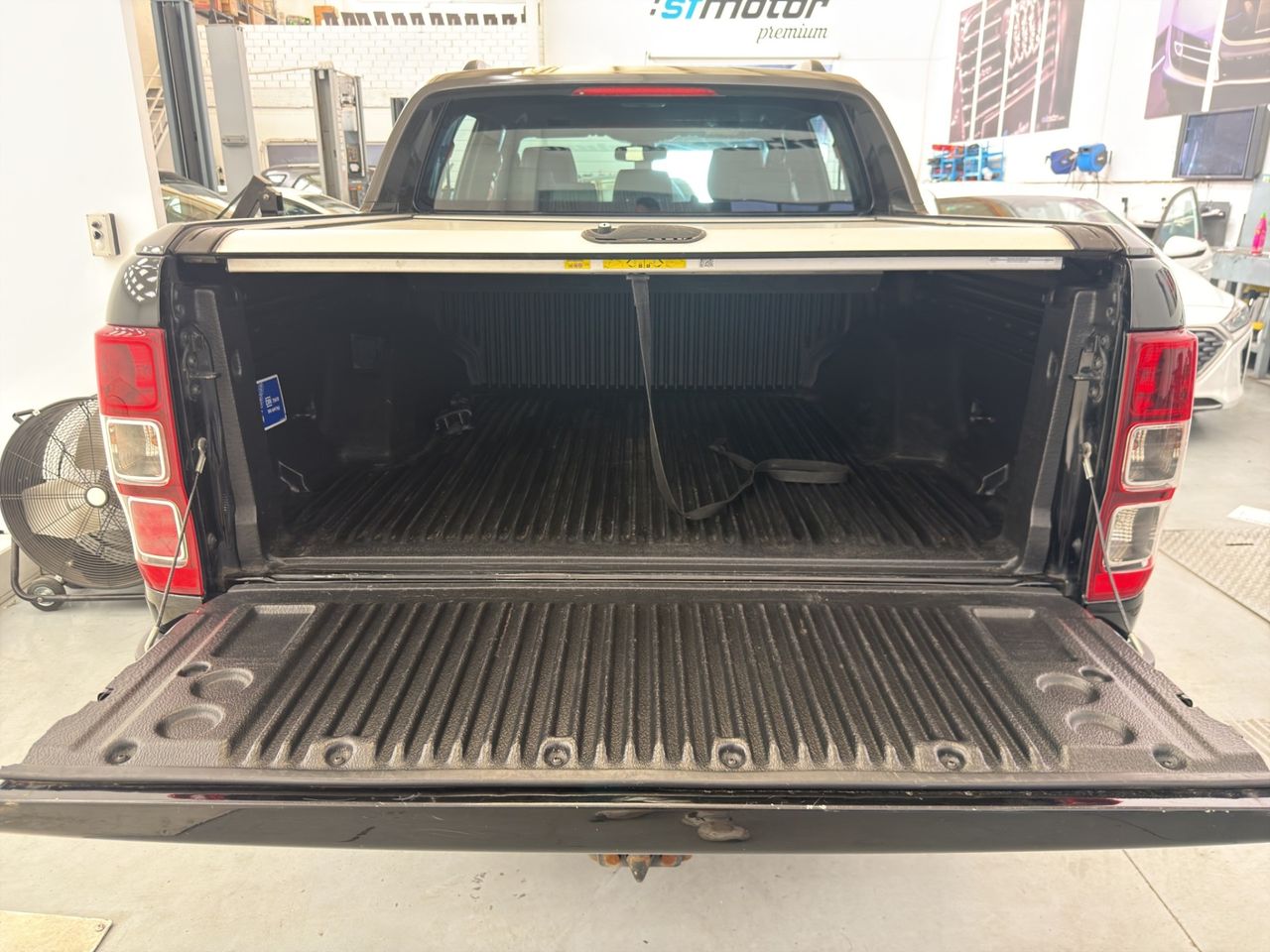 Ford Ranger 3.2 TDCi Wildtrak 4x4 Auto 200CV - Foto 34