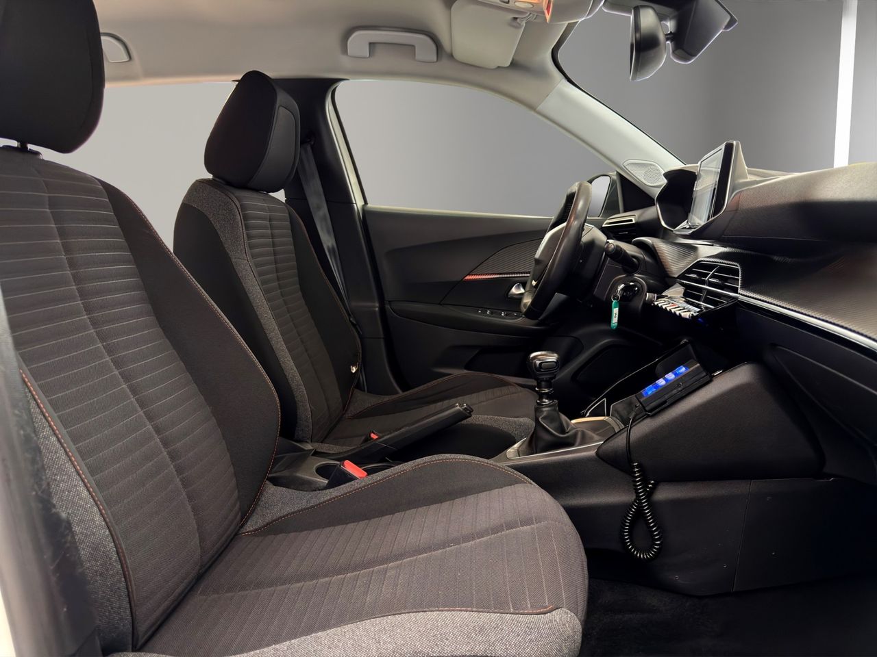 Peugeot 2008 Active Pack BlueHDI 81kW (110CV) - Foto 19