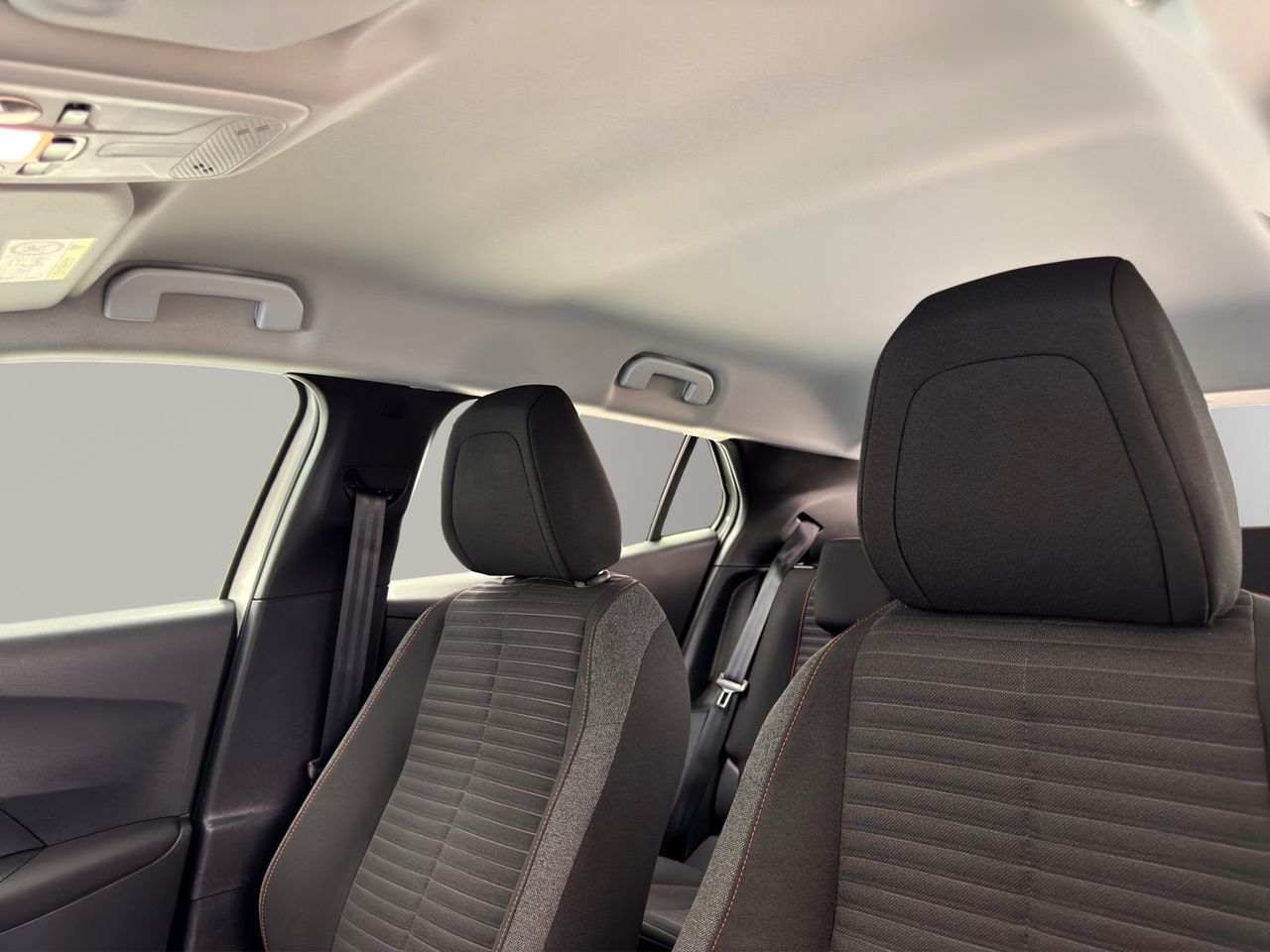 Peugeot 2008 Active Pack BlueHDI 81kW (110CV) - Foto 23