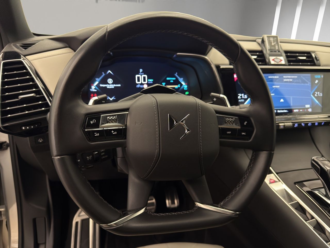 DS DS 7 Crossback 1.6 E-Tense 225 GRAND CHIC Auto - Foto 10