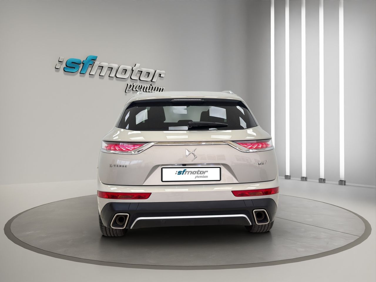 DS DS 7 Crossback 1.6 E-Tense 225 GRAND CHIC Auto - Foto 5