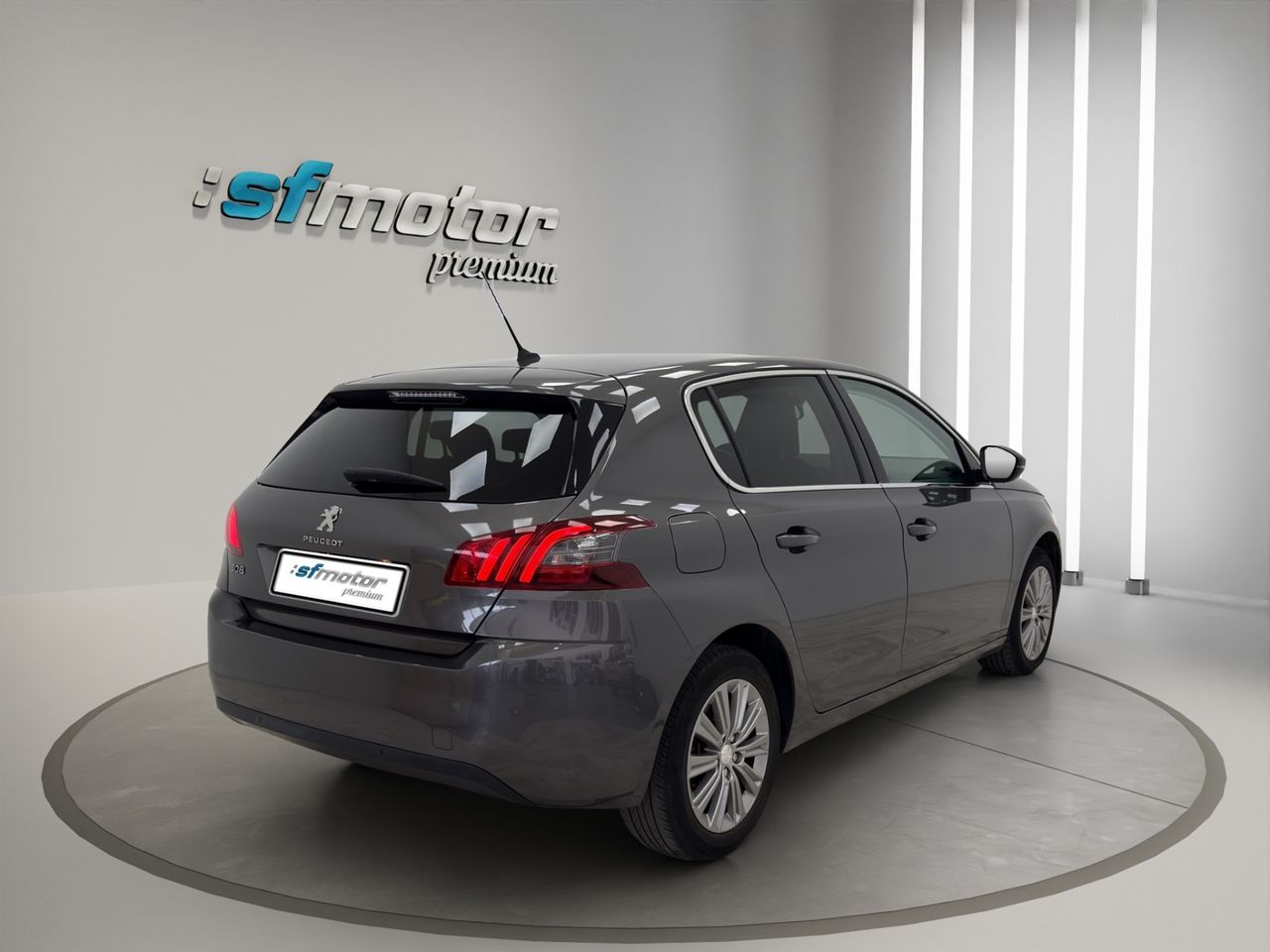 Peugeot 308 5p Allure Pack BlueHDI 130 S&S EAT8 - Foto 7