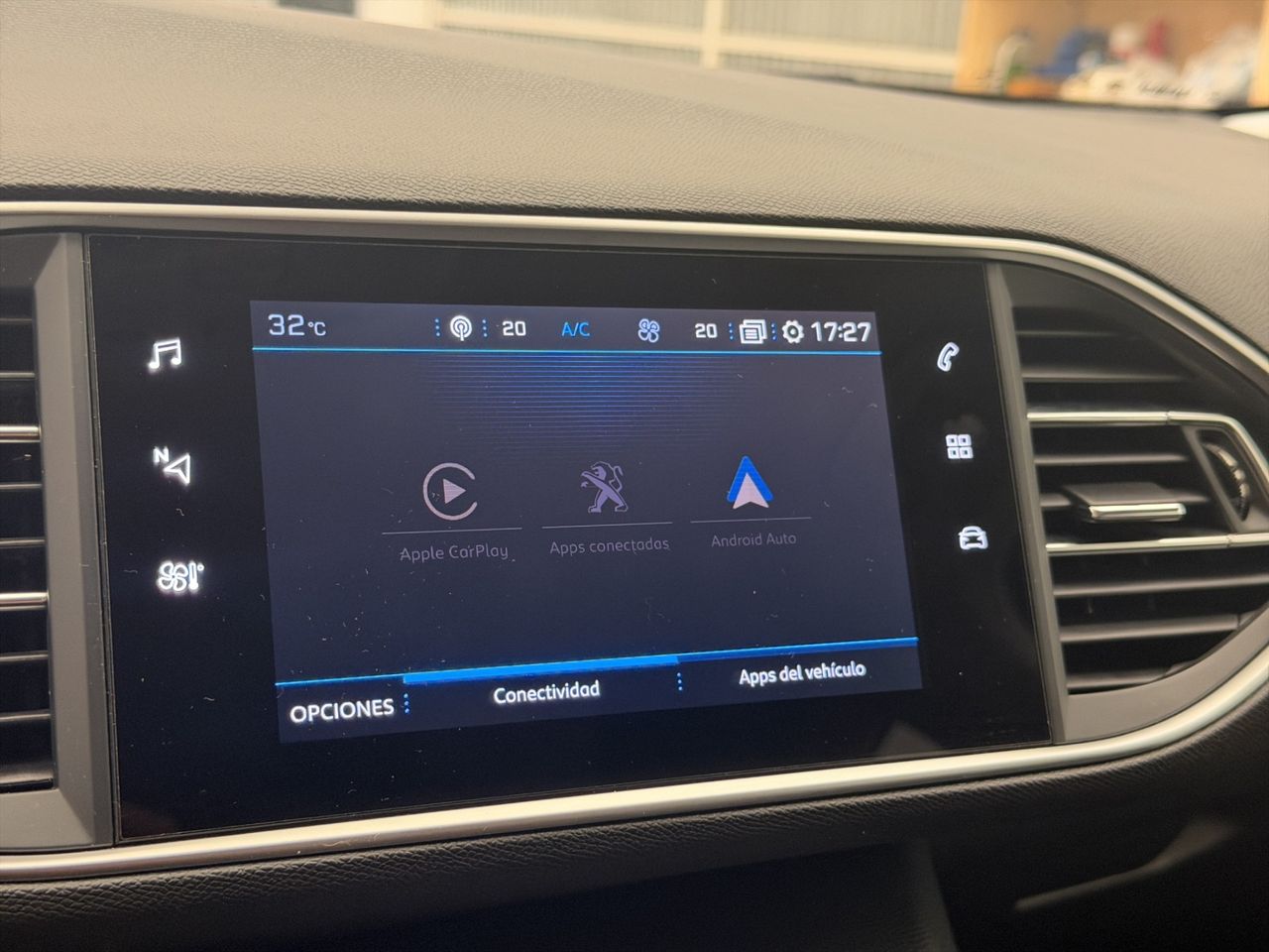 Peugeot 308 5p Allure Pack BlueHDI 130 S&S EAT8 - Foto 30