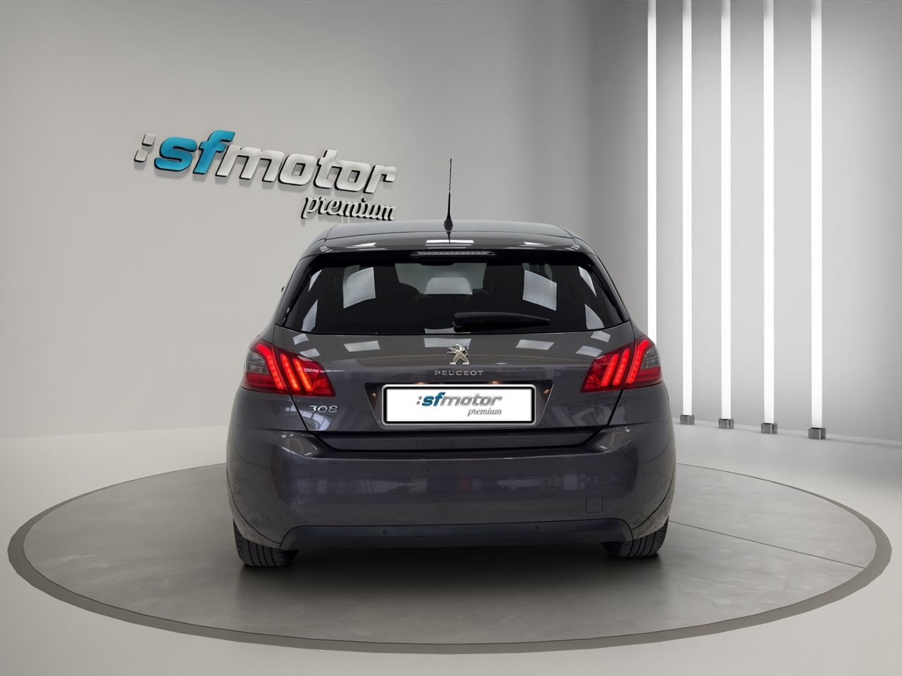 Peugeot 308 5p Allure Pack BlueHDI 130 S&S EAT8 - Foto 6