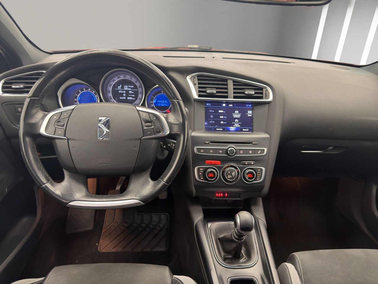 DS DS 4 Crossback 1.6 BlueHDi 120cv STT Style - Foto 14