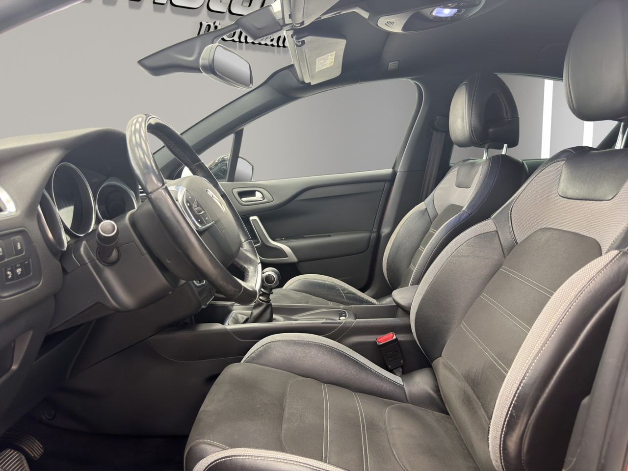 DS DS 4 Crossback 1.6 BlueHDi 120cv STT Style - Foto 10
