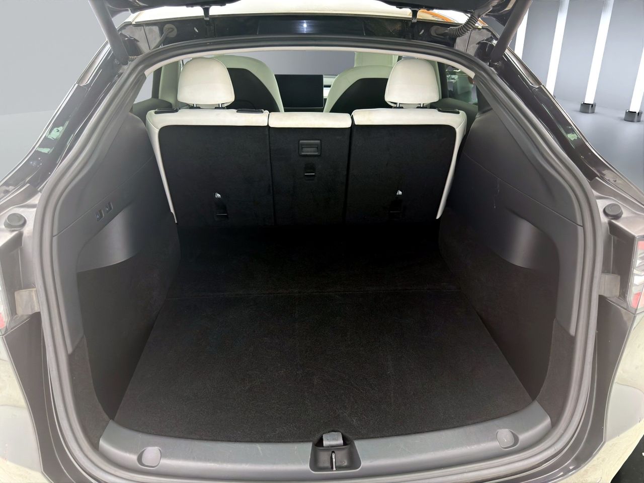 Tesla Model Y Gran Autonomía 4WD - Foto 19