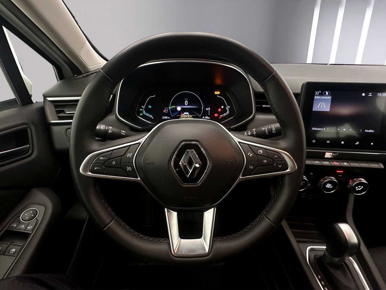Renault Clio Business 1.6 E-Tech Hybrid 140CV BVA6 - Foto 11
