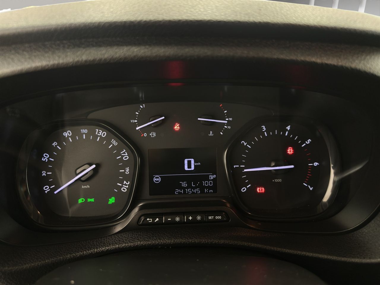 Citroën Spacetourer Talla M BlueHDi 110KW (150CV) Business Furgón DRIVER · LOC 64 - Foto 12