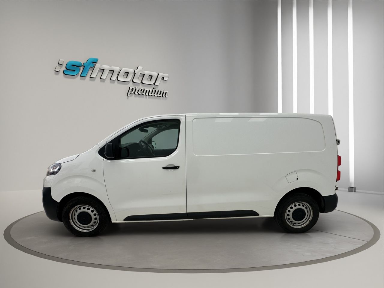 Citroën Spacetourer Talla M BlueHDi 110KW (150CV) Business Furgón DRIVER · LOC 64 - Foto 4
