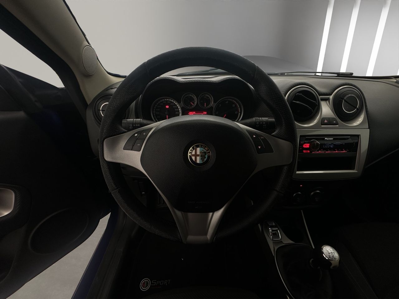 Alfa Romeo Mito 1.3 JTDm 95CV S&S Distinctive - Foto 11
