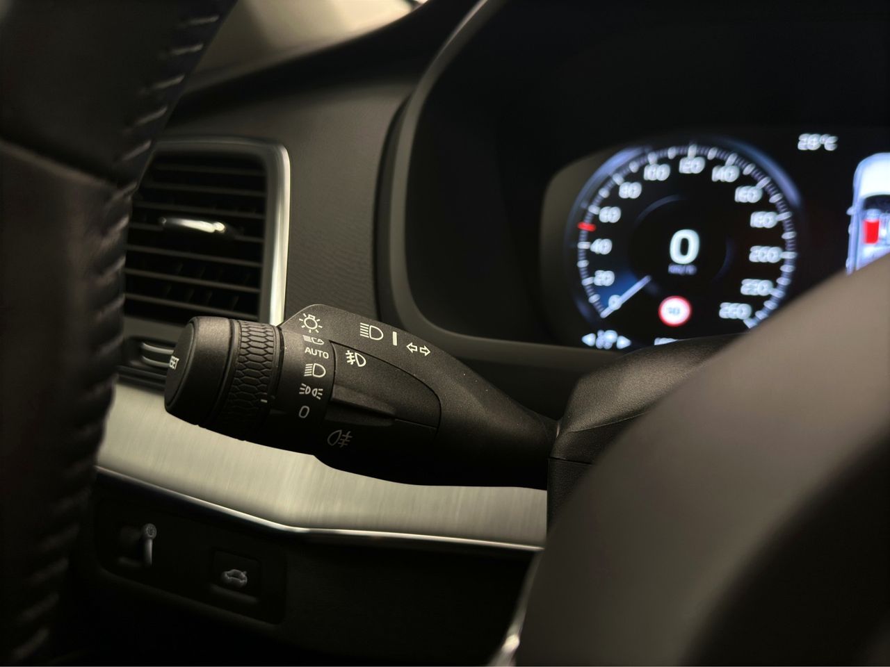 Volvo XC90 2.0 B5 D AWD Business Plus Auto - Foto 26