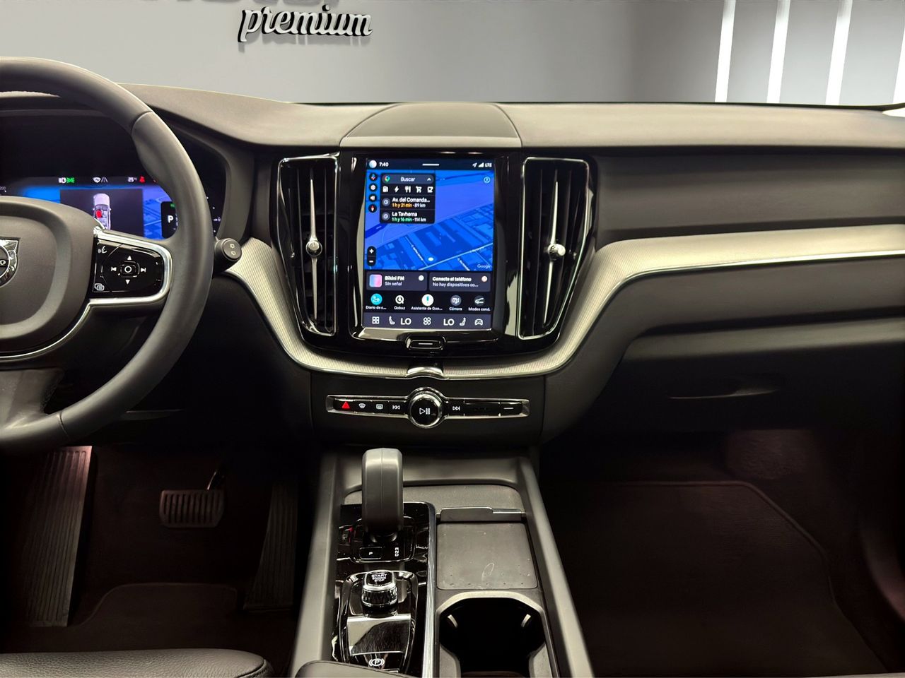 Volvo XC60 2.0 T6 AWD Recharge Plus Dark Auto - Foto 16