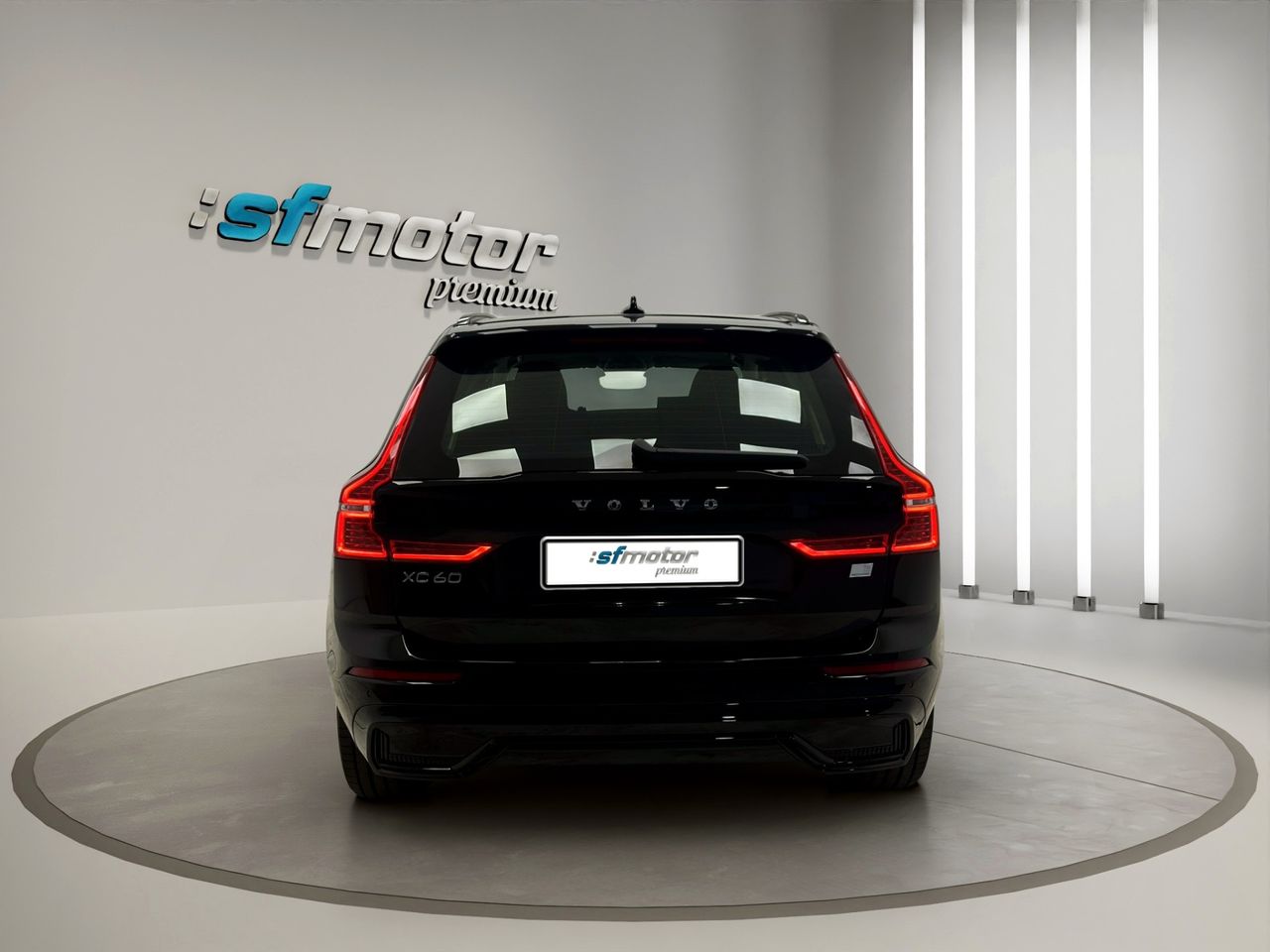 Volvo XC60 2.0 T6 AWD Recharge Plus Dark Auto - Foto 6
