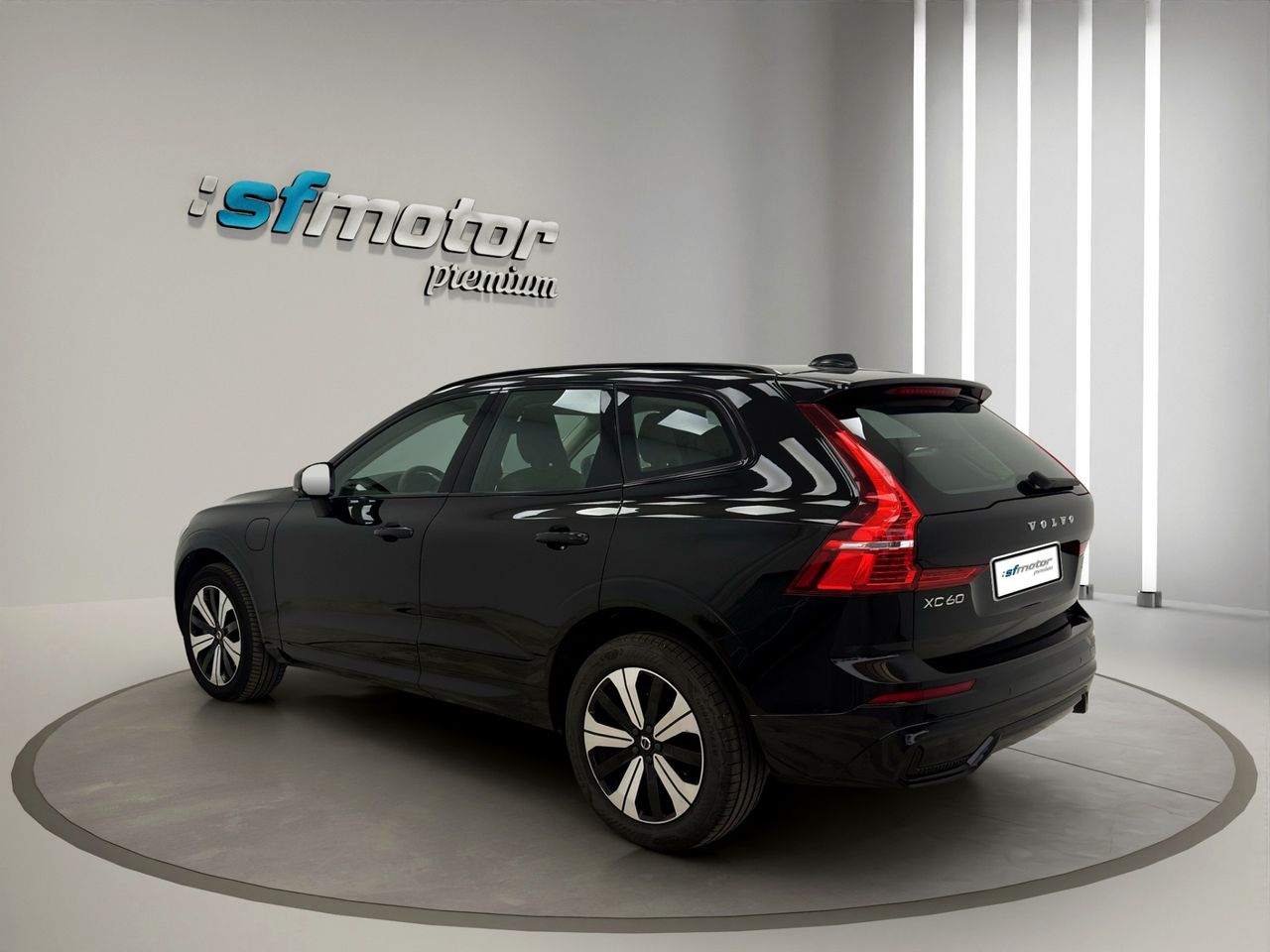 Volvo XC60 2.0 T6 AWD Recharge Plus Dark Auto - Foto 5