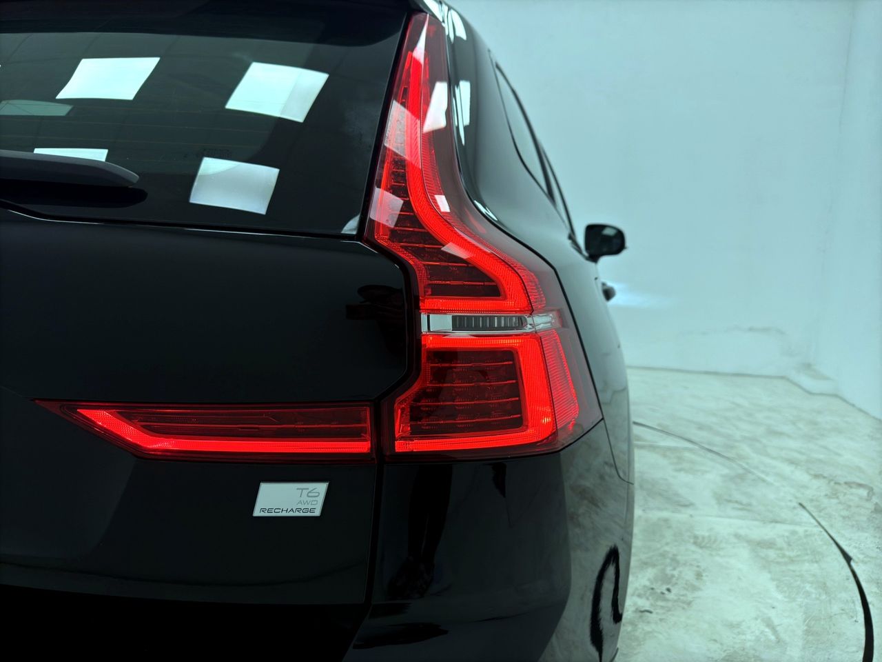 Volvo XC60 2.0 T6 AWD Recharge Plus Dark Auto - Foto 46