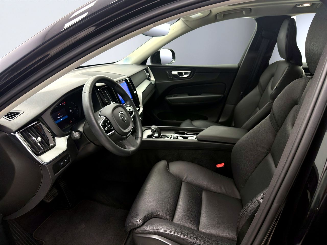 Volvo XC60 2.0 T6 AWD Recharge Plus Dark Auto - Foto 10