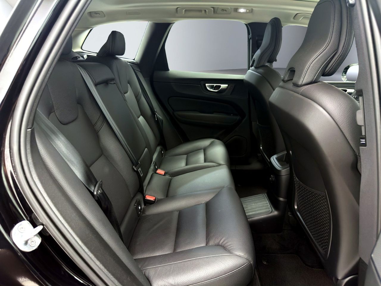 Volvo XC60 2.0 T6 AWD Recharge Plus Dark Auto - Foto 20