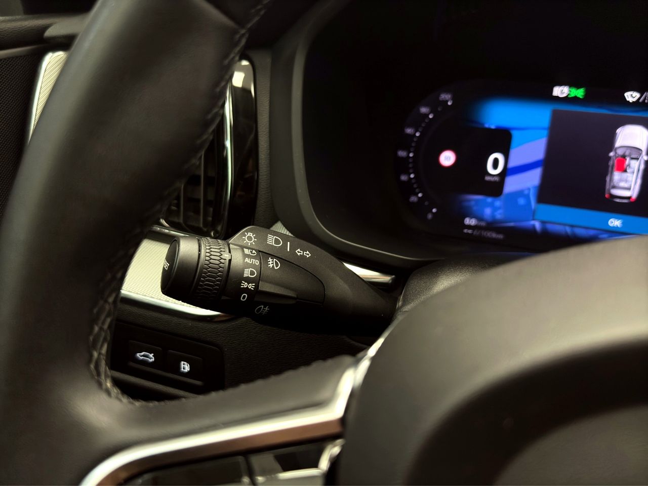 Volvo XC60 2.0 T6 AWD Recharge Plus Dark Auto - Foto 27