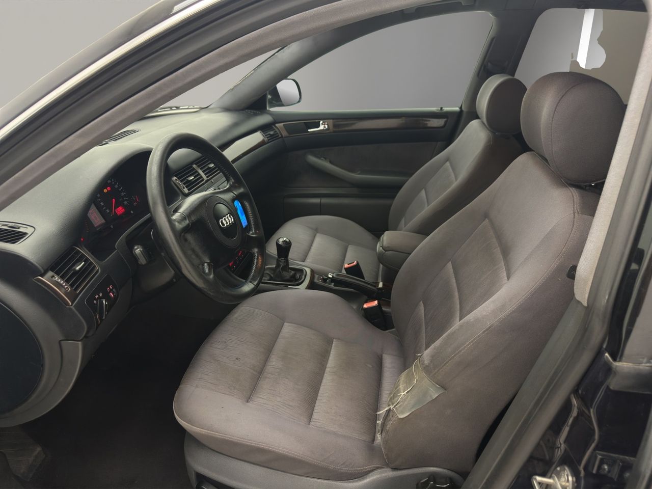 Audi A6 2.5 TDI - Foto 10