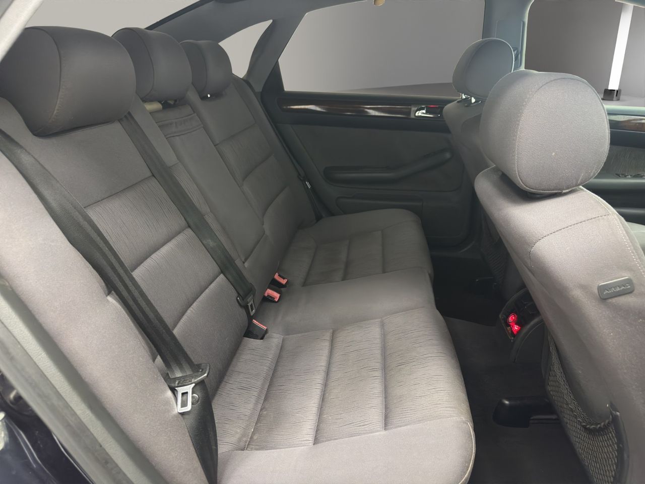 Audi A6 2.5 TDI - Foto 20