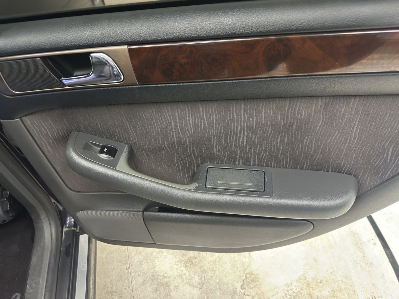 Audi A6 2.5 TDI - Foto 30