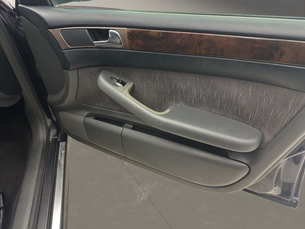 Audi A6 2.5 TDI - Foto 18