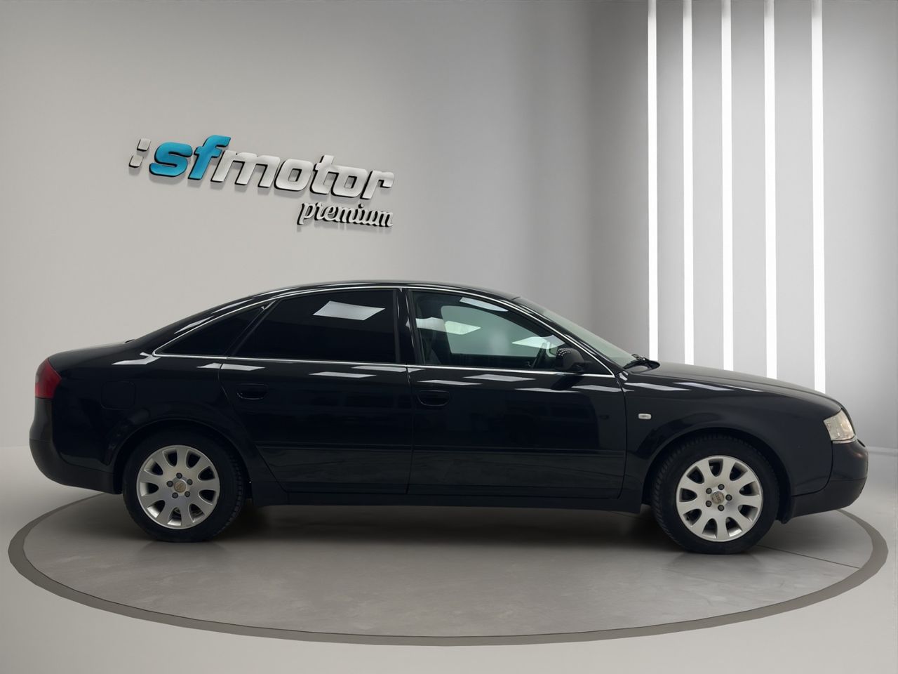 Audi A6 2.5 TDI - Foto 8