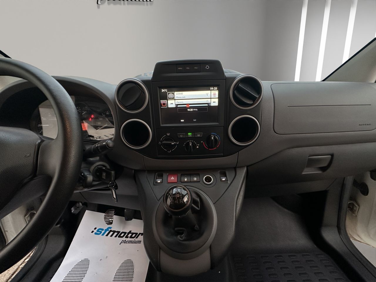 Citroën Berlingo FURGÓN L1 1.6 BlueHDi 100 BUSINESS 4D - Foto 16