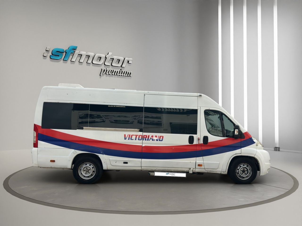 Peugeot Boxer Minibús 17 plazas 3.0 HDi 157 CV - Foto 8