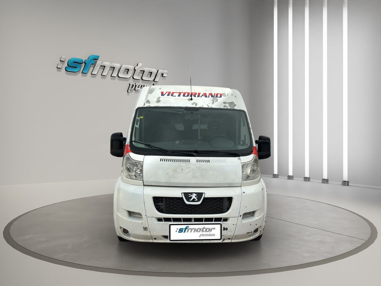 Peugeot Boxer Minibús 17 plazas 3.0 HDi 157 CV - Foto 2