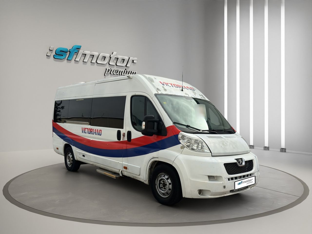 Peugeot Boxer Minibús 17 plazas 3.0 HDi 157 CV - Foto 9