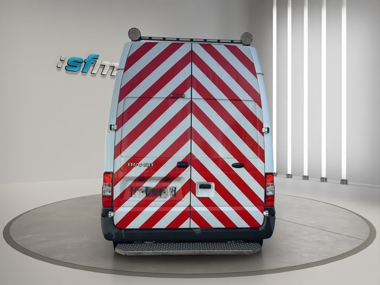 Ford Transit 330 M Semielevado 140CV Furgón Techo Semielevado · Oficina Móvil - Foto 6