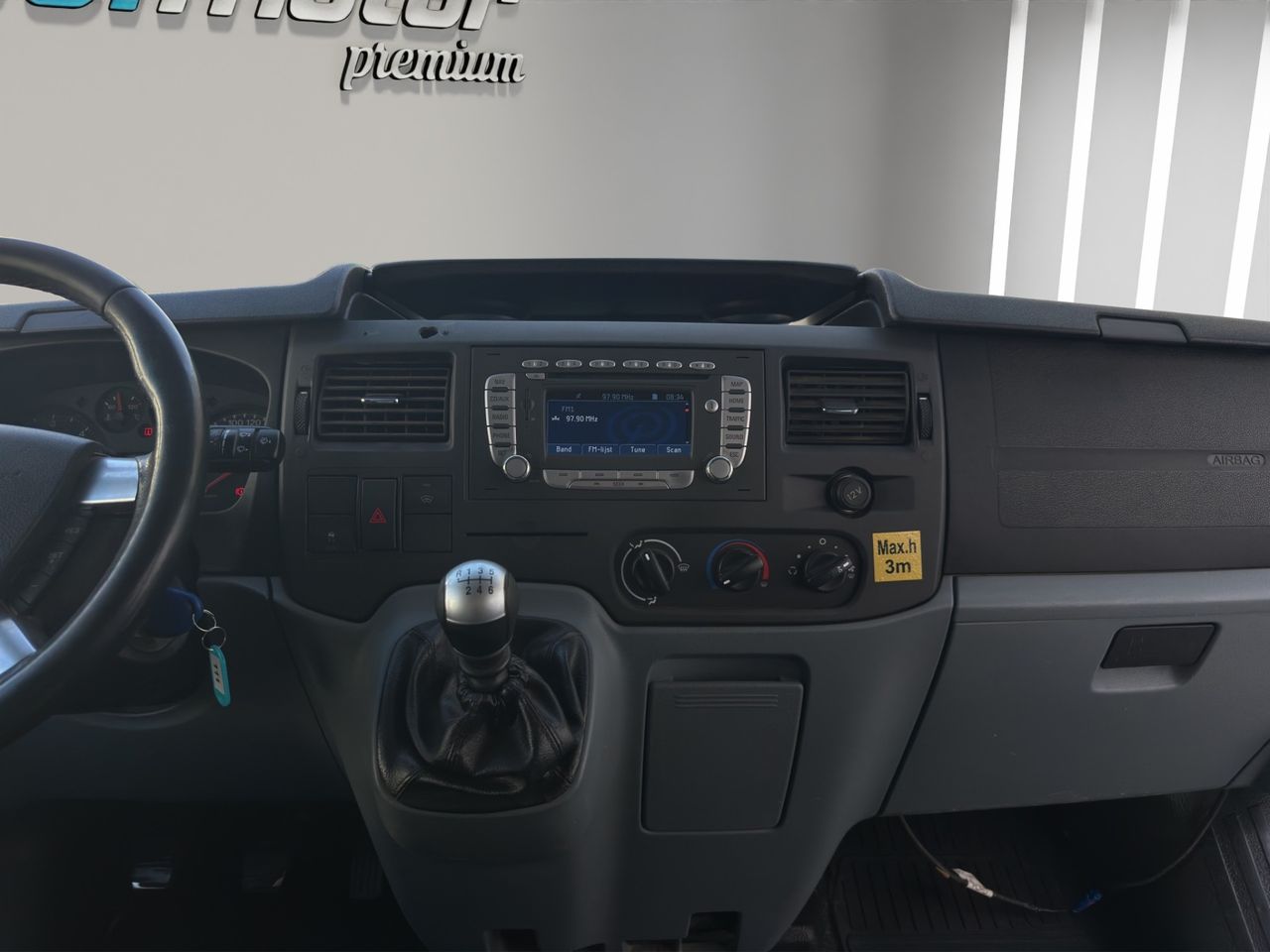 Ford Transit 330 M Semielevado 140CV Furgón Techo Semielevado · Oficina Móvil - Foto 16