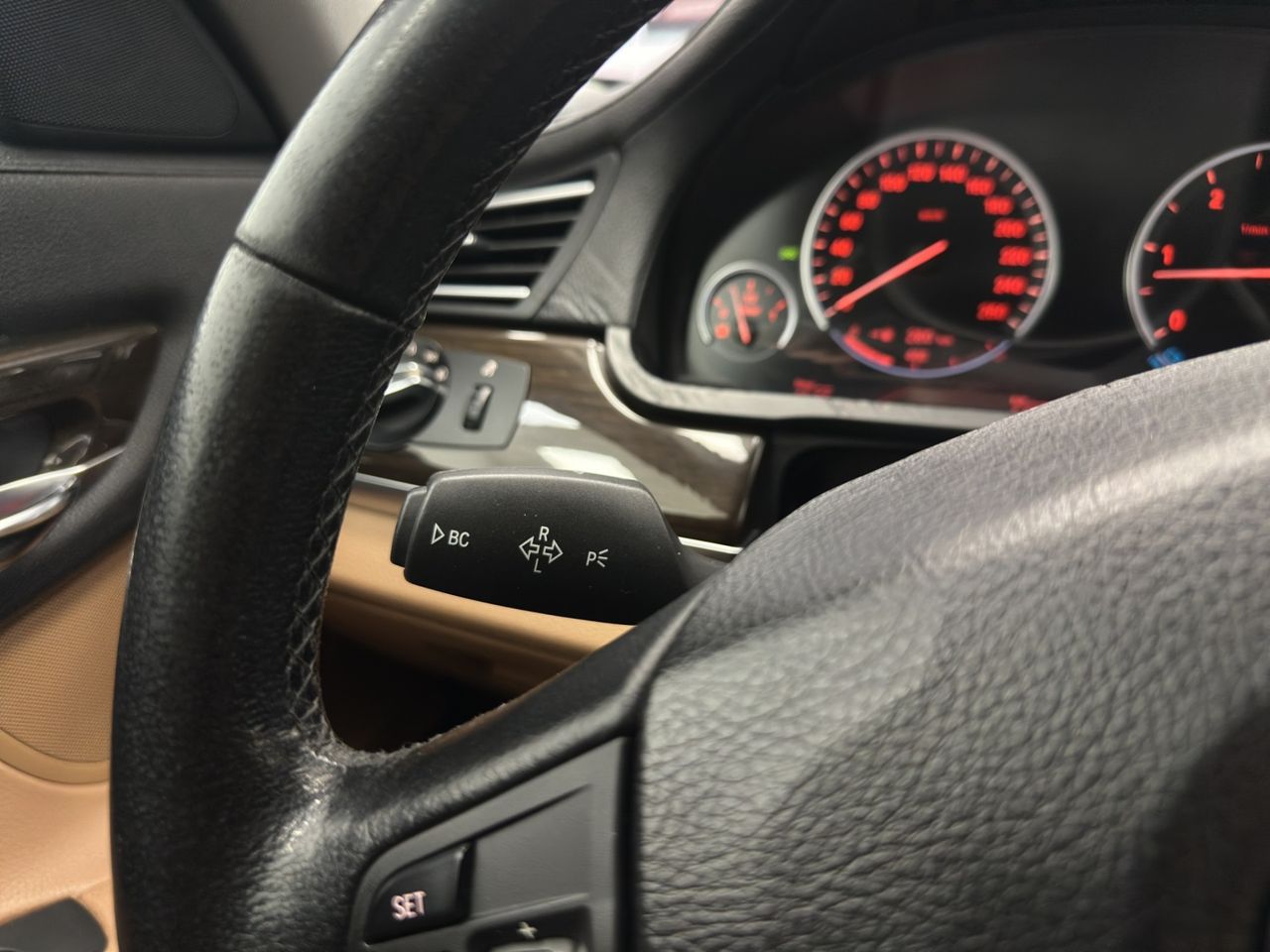 BMW Serie 7 740d 306CV - Foto 27