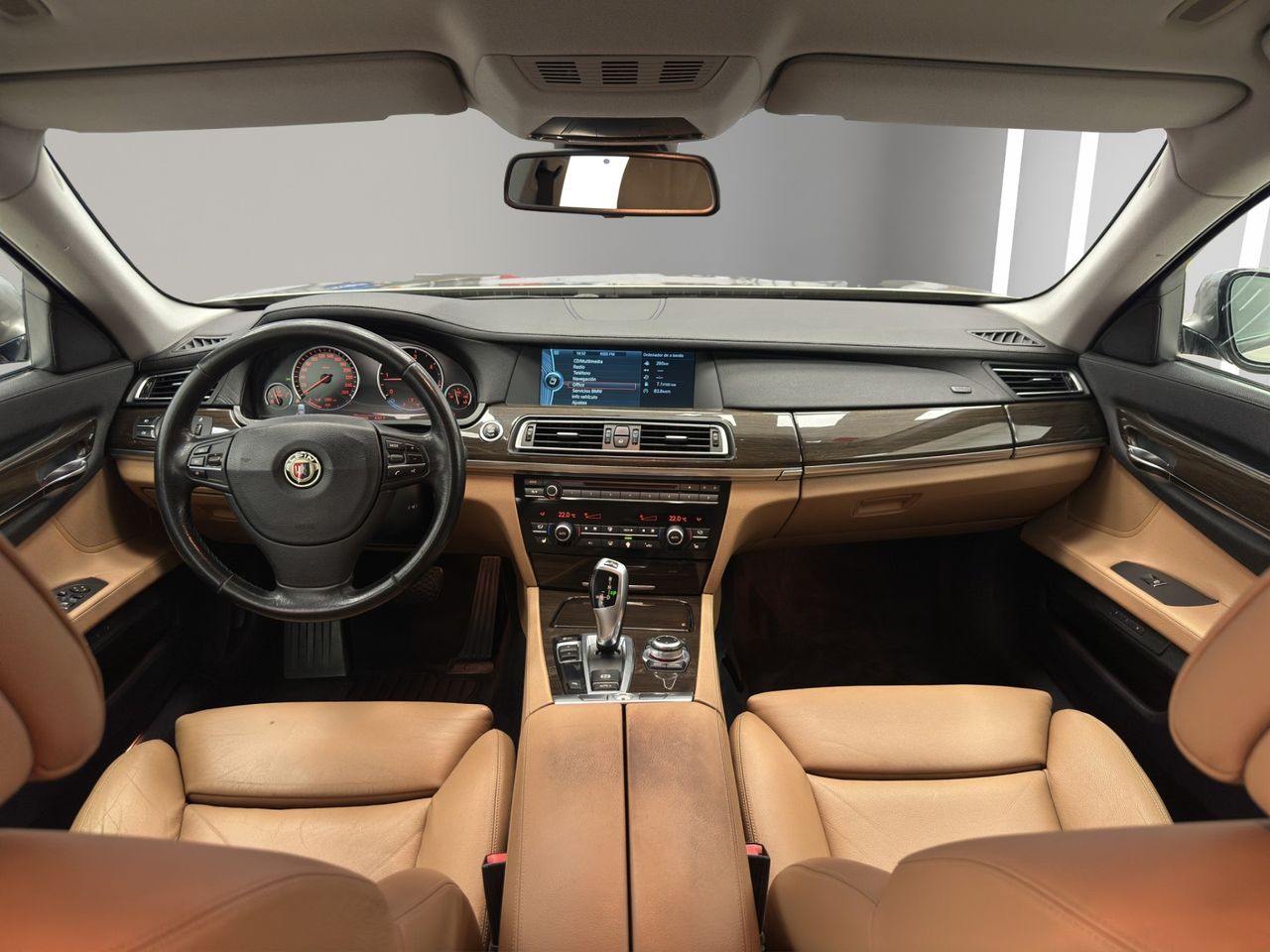 BMW Serie 7 740d 306CV - Foto 15