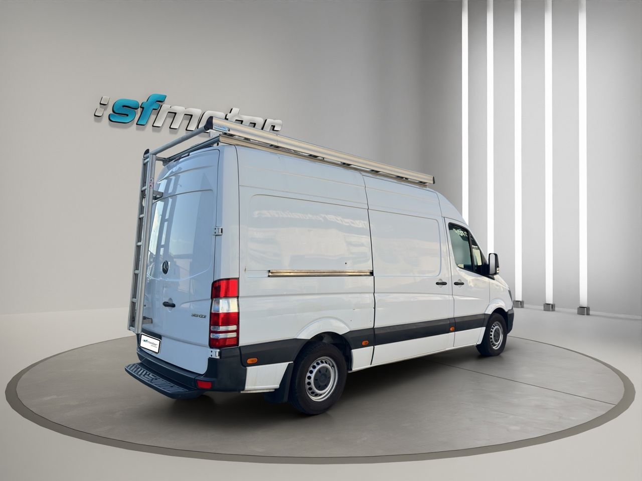 Mercedes Sprinter 313 CDI 129CV A2H2 3.5T Furgón Medio Techo Alto · Perfect Tool - Foto 7