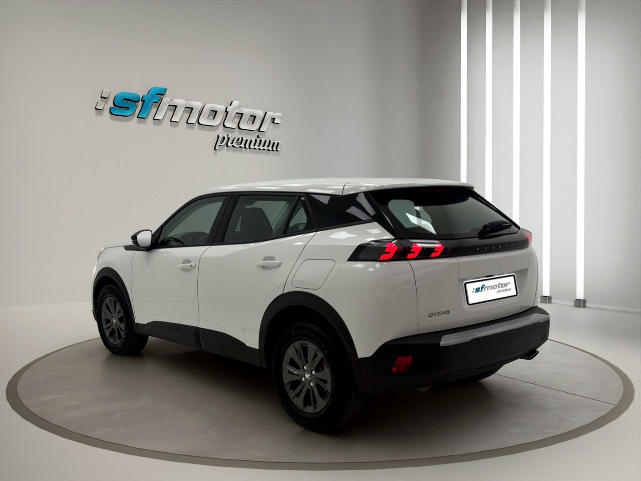 Peugeot 2008 Active Pack BlueHDI 81kW (110CV) - Foto 5