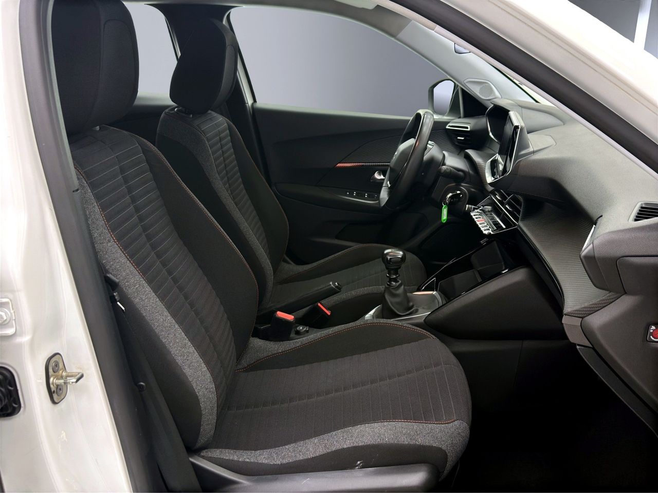 Peugeot 2008 Active Pack BlueHDI 81kW (110CV) - Foto 19